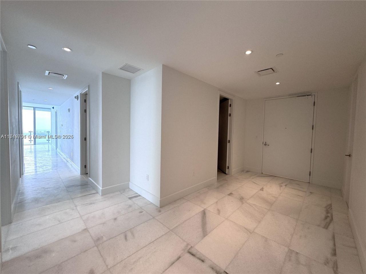 700 NE 26th Ter, Unit 2001, Miami, FL 33137 Photo