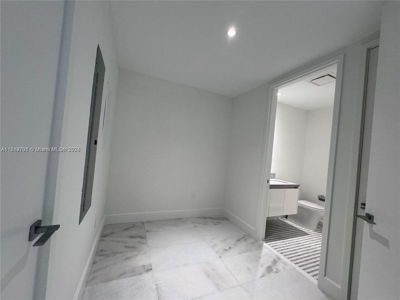 700 NE 26th Ter, Unit 2001, Miami, FL 33137 Photo