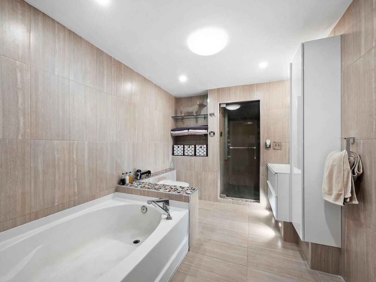 5645 Churchill Downs Road, Sarasota, FL 34241 Photo