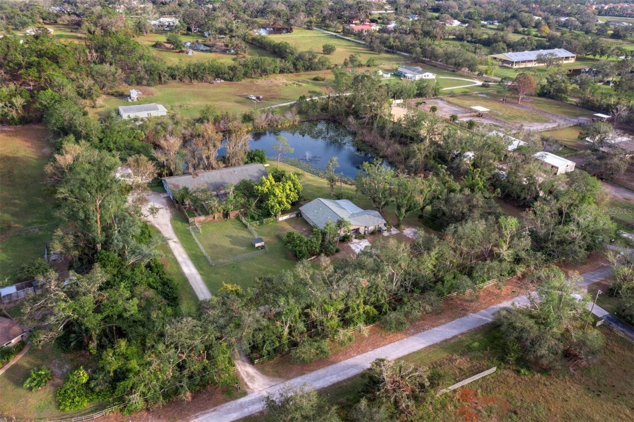 5645 Churchill Downs Road, Sarasota, FL 34241 Photo