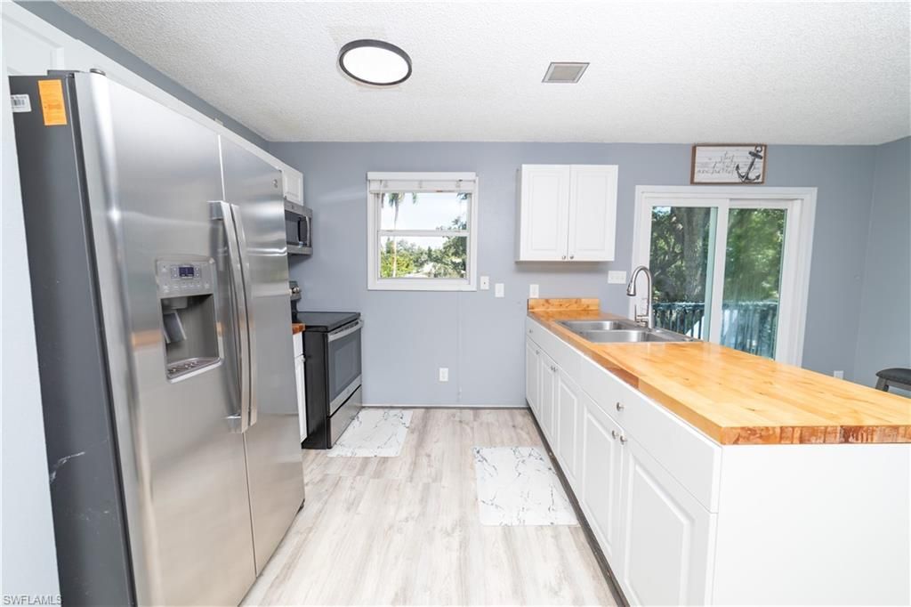 27311 S Riverside Dr, Bonita Springs, FL 34135 Photo