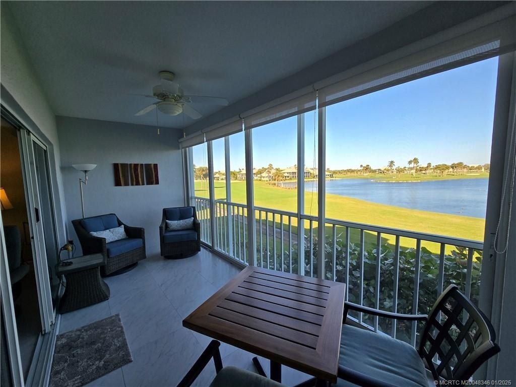 185 NE Edgewater Drive, Unit 5105, Stuart, FL 34996 Photo