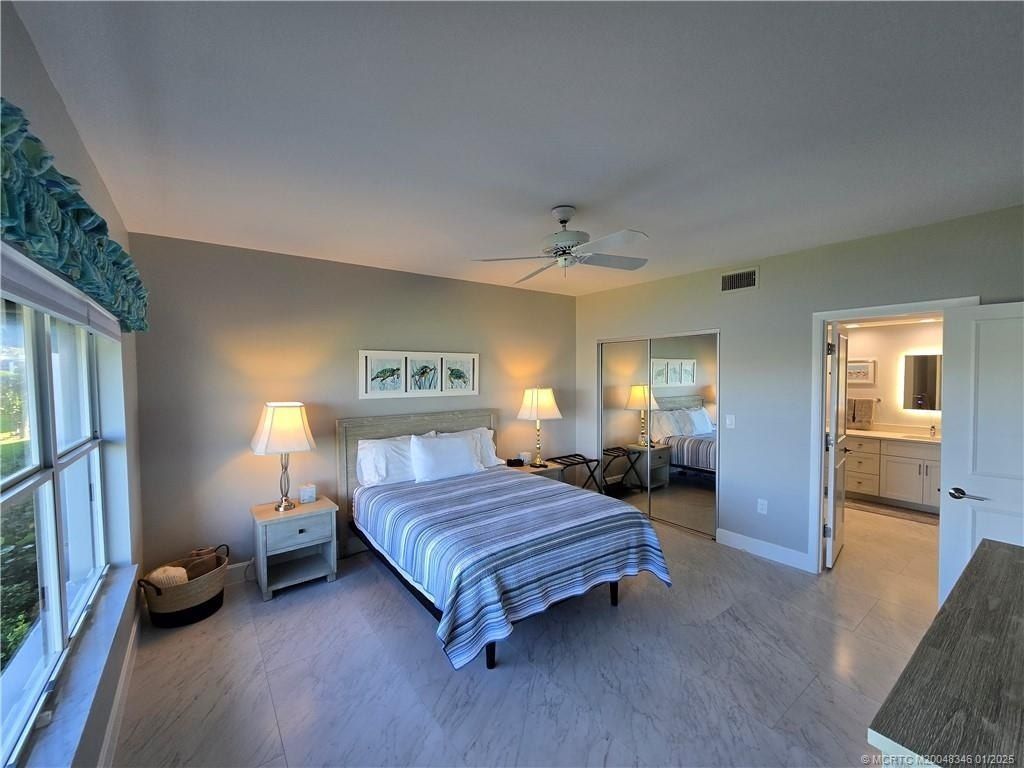 185 NE Edgewater Drive, Unit 5105, Stuart, FL 34996 Photo