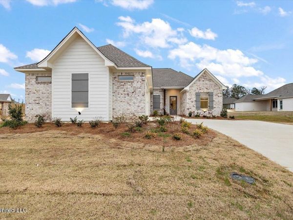 218 Bronson Bend, Flowood, MS 39232