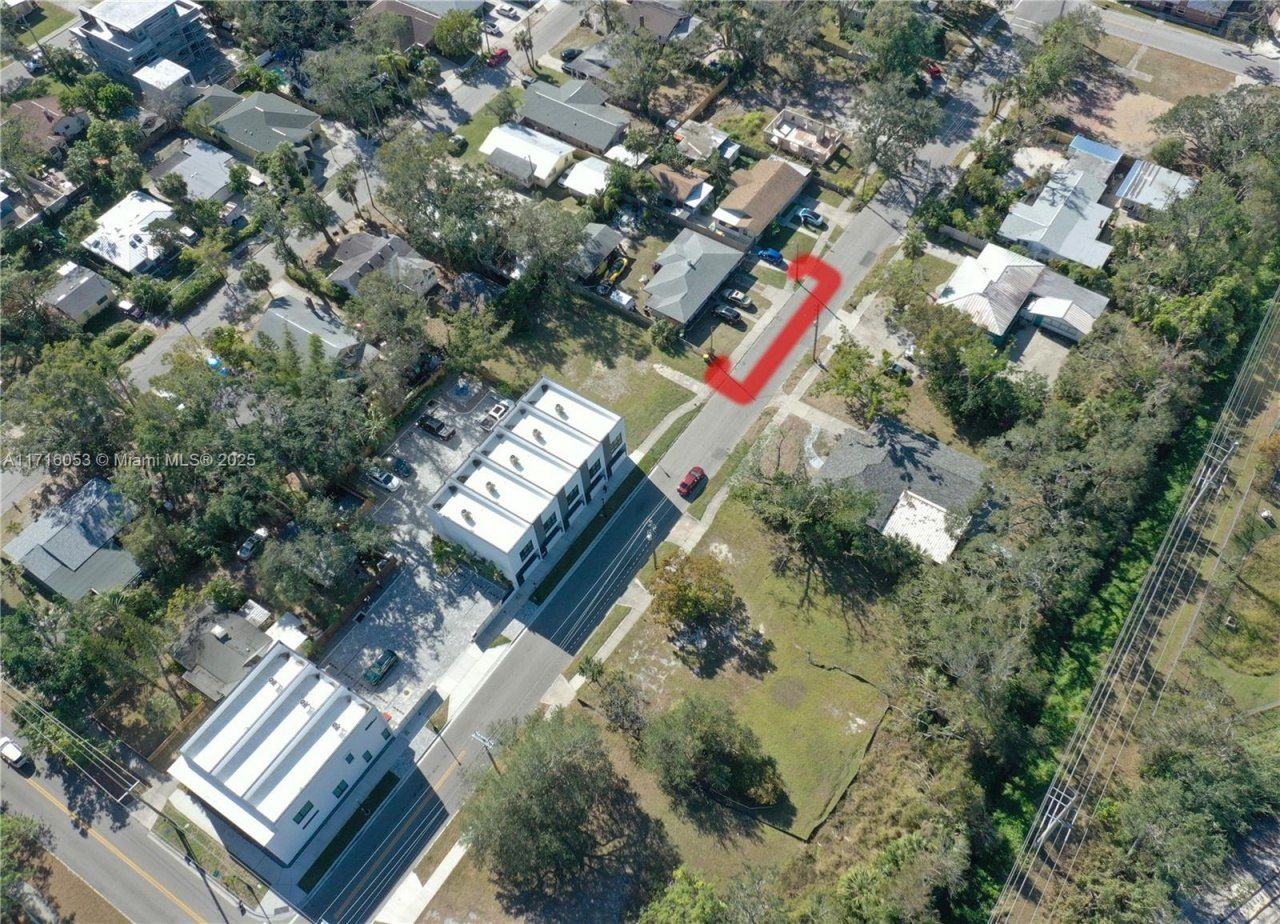 1744 10th St, Sarasota, FL 34236 Photo