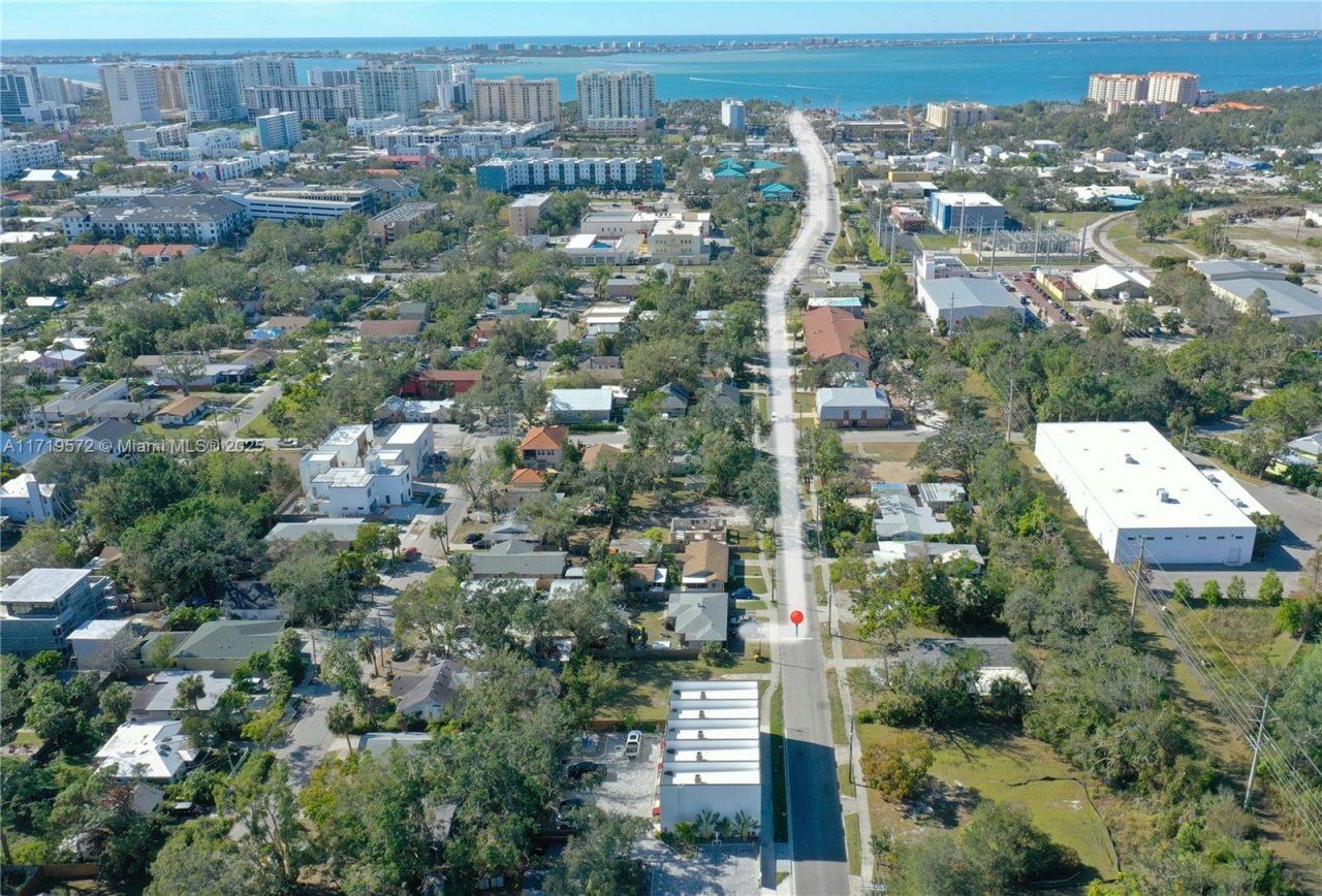 1744 10th St, Sarasota, FL 34236 Photo