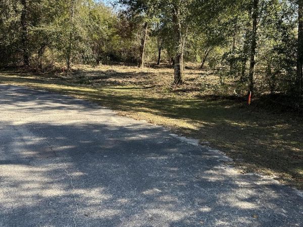 31 Indian Bluff Drive, Youngstown, FL 32466