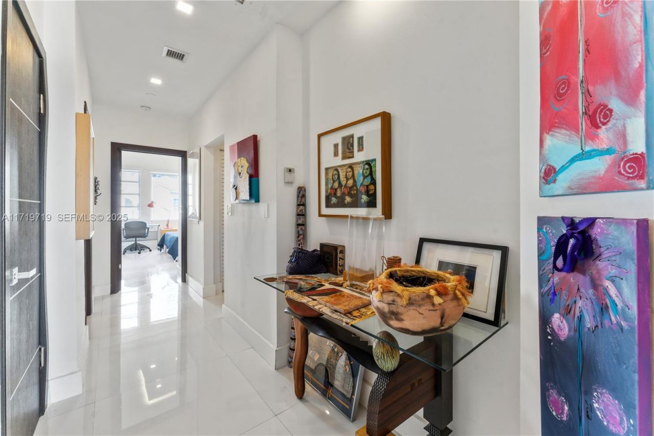 3700 Island Blvd, Unit CPH03, Aventura, FL 33160 Photo