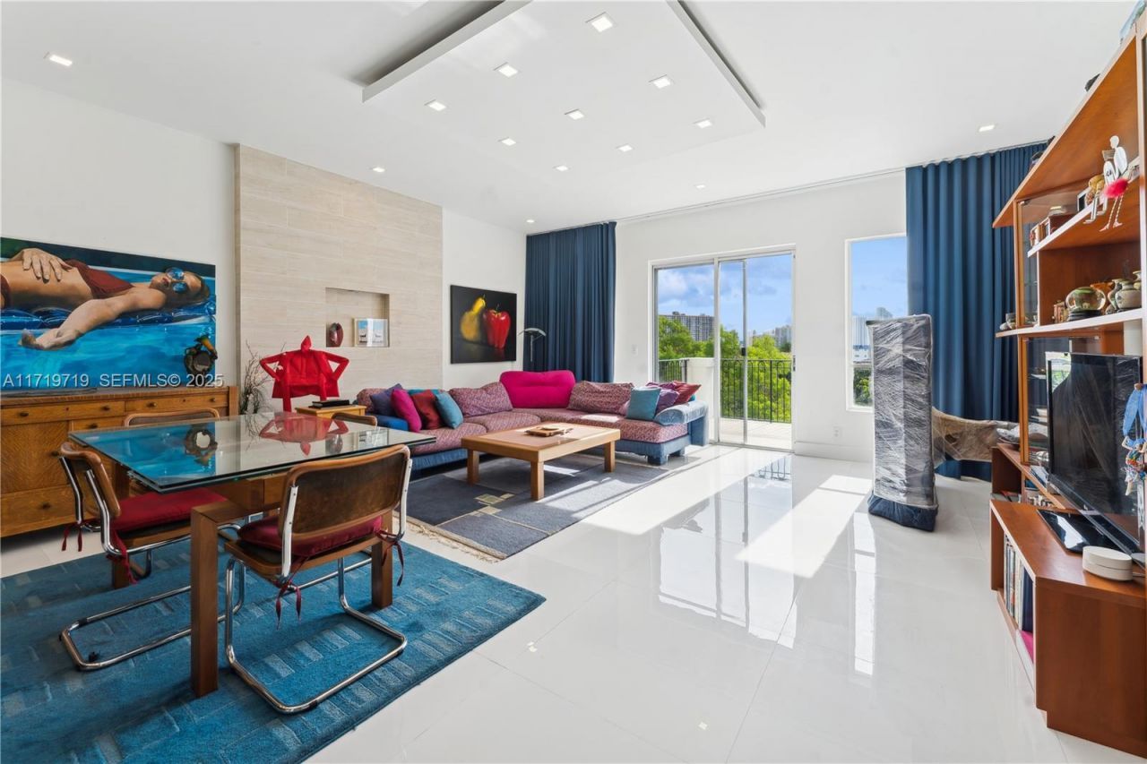 3700 Island Blvd, Unit CPH03, Aventura, FL 33160 Photo