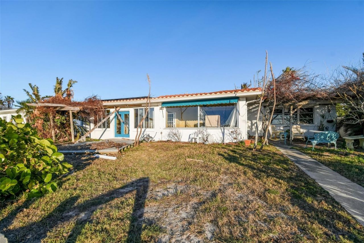 1836 Venetian Point Drive, Clearwater, FL 33755 Photo