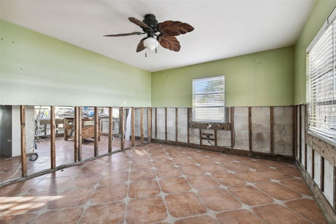 1836 Venetian Point Drive, Clearwater, FL 33755 Photo