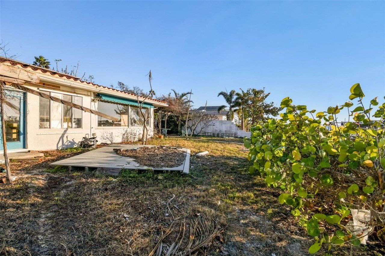 1836 Venetian Point Drive, Clearwater, FL 33755 Photo