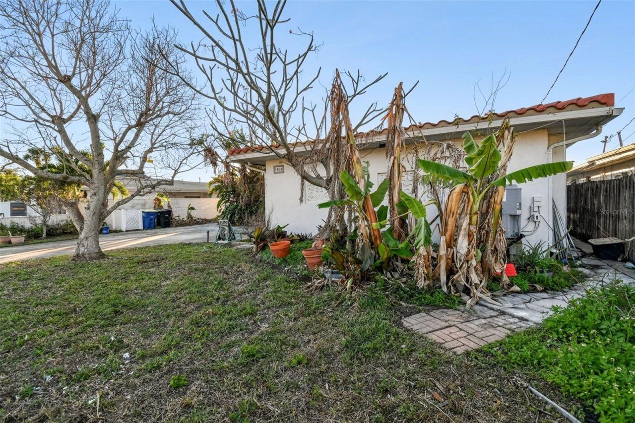 1836 Venetian Point Drive, Clearwater, FL 33755 Photo