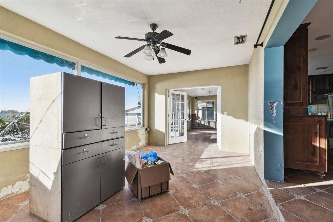 1836 Venetian Point Drive, Clearwater, FL 33755 Photo