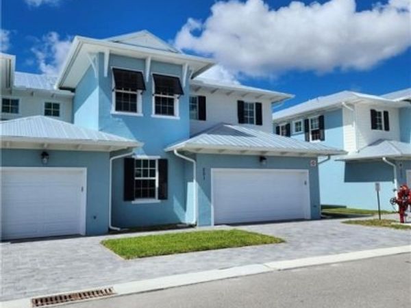 26331 Coco Cay CIR, Unit 201, BONITA SPRINGS, FL 34135