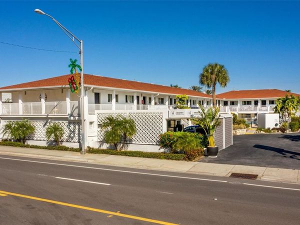 14711 GULF BOULEVARD, MADEIRA BEACH, FL 33708