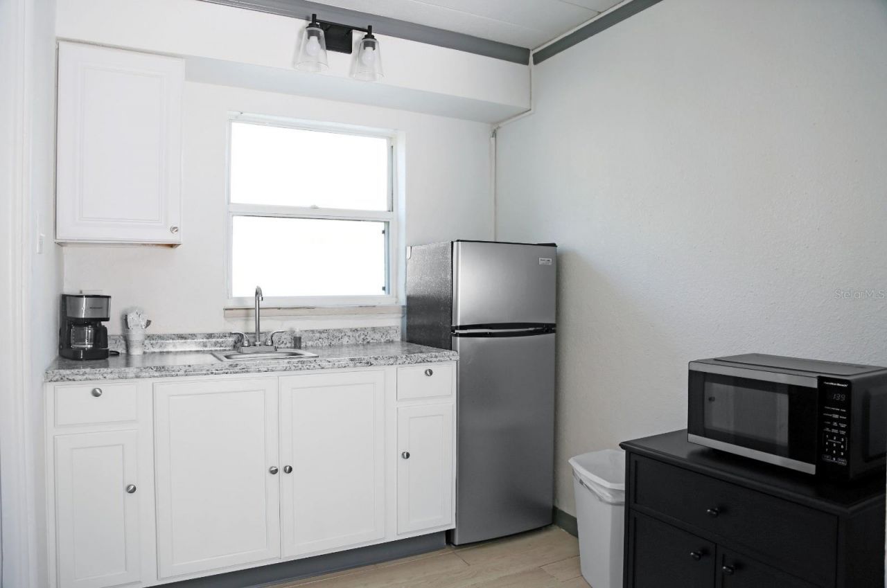 14711 Gulf Boulevard, Madeira Beach, FL 33708 Photo