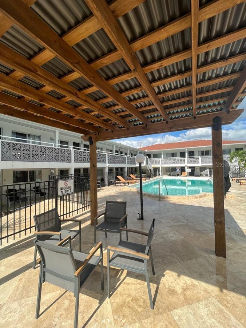 14711 Gulf Boulevard, Madeira Beach, FL 33708 Photo