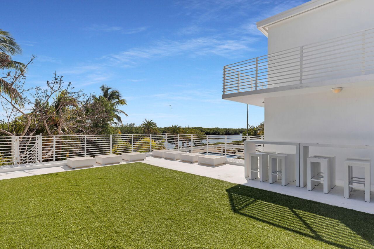 98701 Overseas Highway, Key Largo, FL 33037 Photo