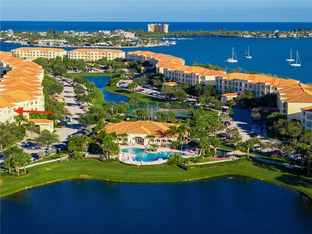 14 Harbour Isle Drive W, Unit PH 4, Fort Pierce, FL 34949 Photo