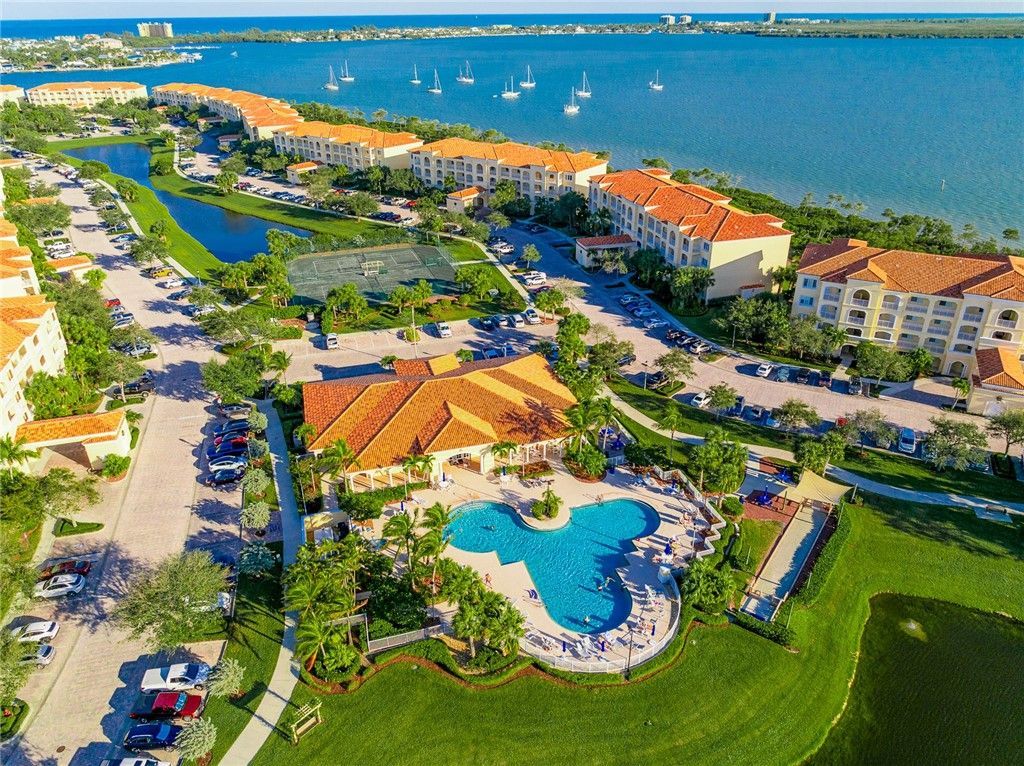 14 Harbour Isle Drive W, Unit PH 4, Fort Pierce, FL 34949 Photo