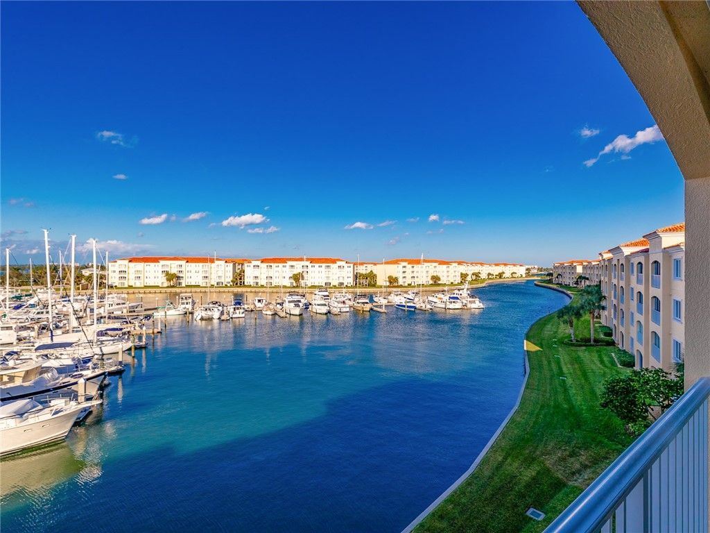 14 Harbour Isle Drive W, Unit PH 4, Fort Pierce, FL 34949 Photo