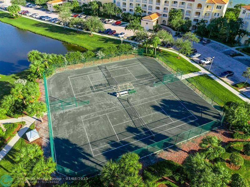 14 Harbour Isle Dr, Unit PH4, Fort Pierce, FL 34949 Photo