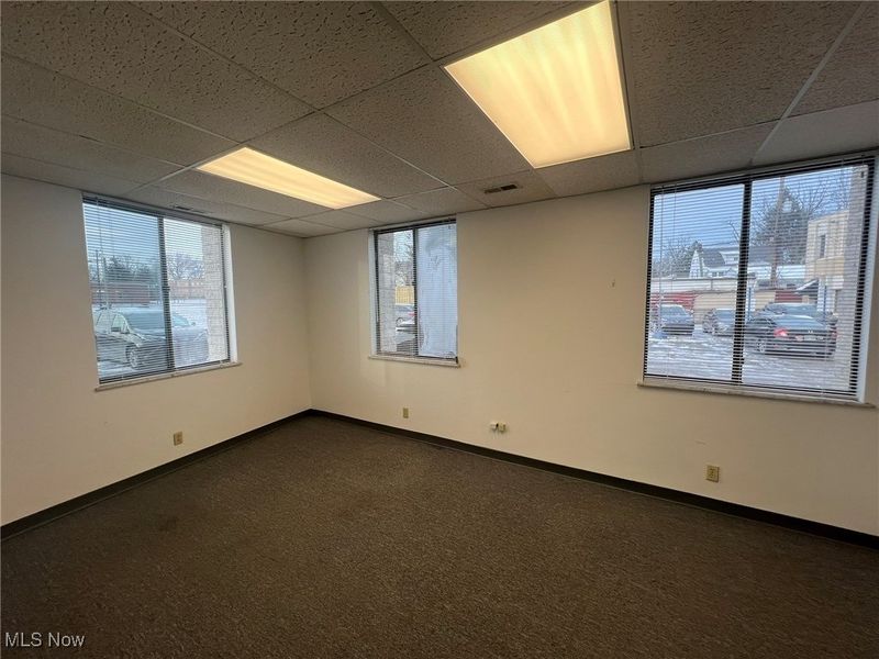 2940 Noble Road, Unit 102, Cleveland Heights, OH 44121 Photo 11