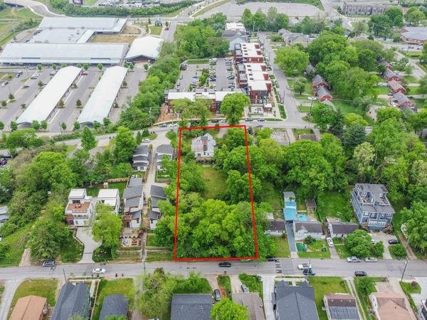 430 Wingrove St, Nashville, TN 37203