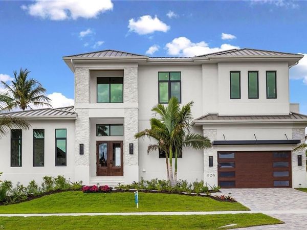 826 Magnolia CT, MARCO ISLAND, FL 34145