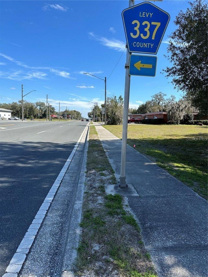 602 Hathaway Avenue, Bronson, FL 32621 Photo