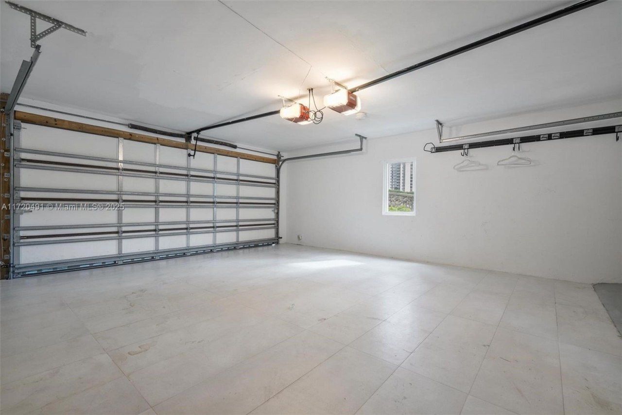 201 Atlantic Ave, Sunny Isles Beach, FL 33160 Photo