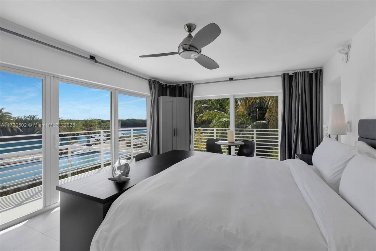 98701 Overseas Hwy, Key Largo, FL 33037 Photo