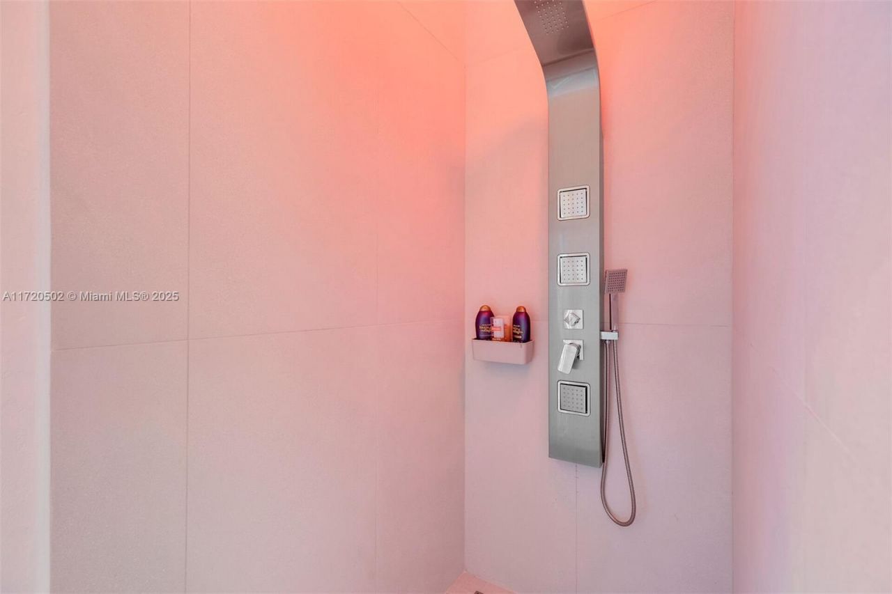 98701 Overseas Hwy, Key Largo, FL 33037 Photo