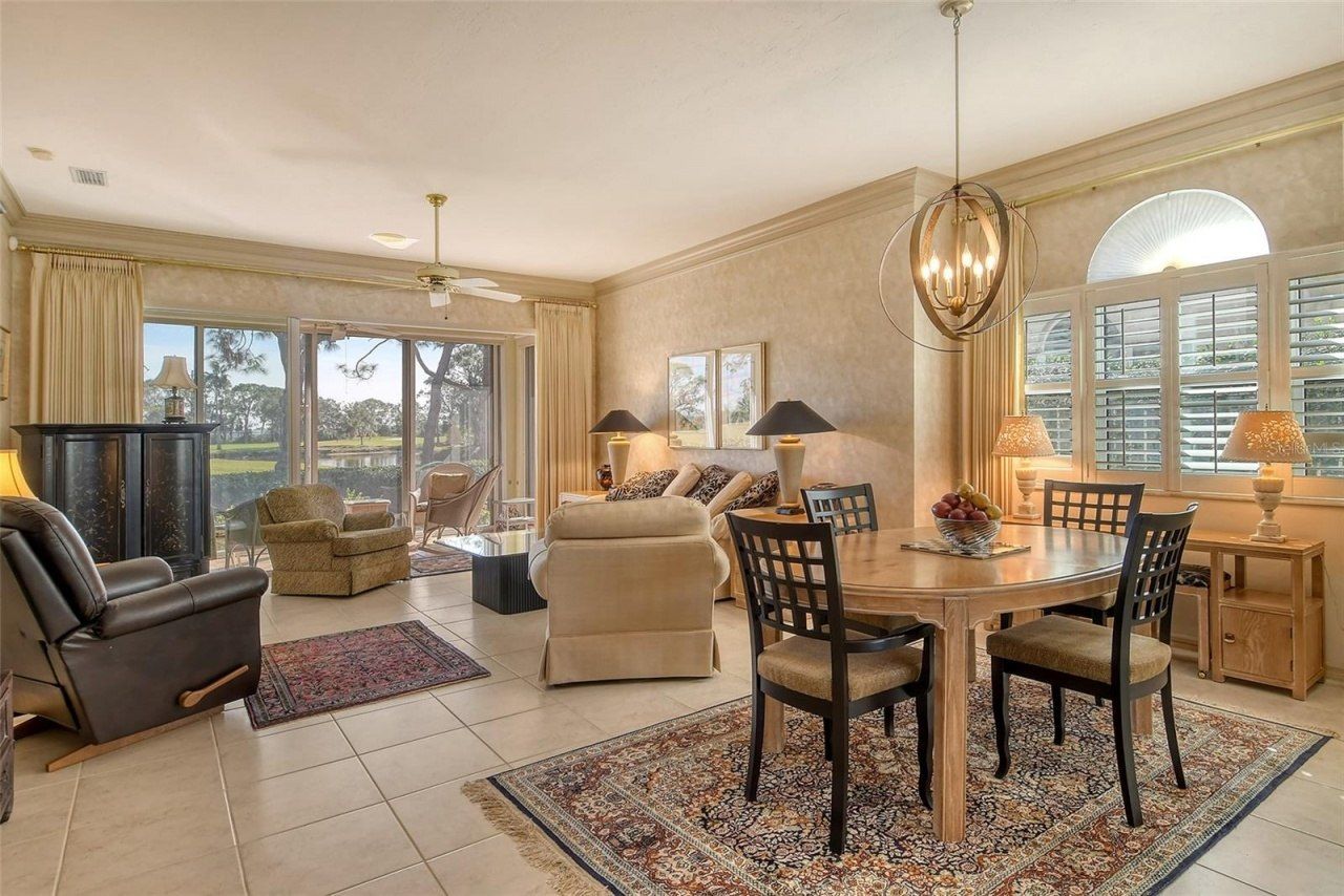 3416 W Chelmsford Court, Unit 2, Sarasota, FL 34235 Photo