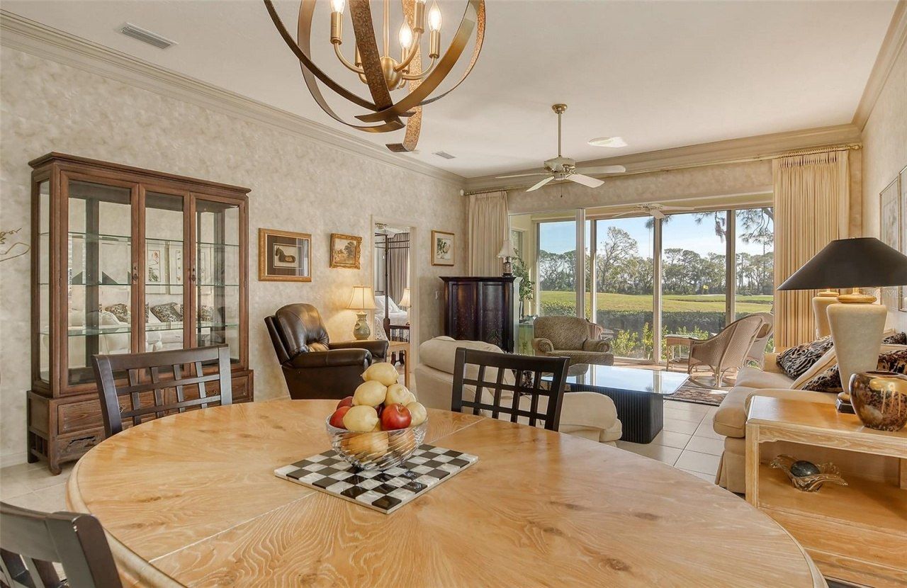 3416 W Chelmsford Court, Unit 2, Sarasota, FL 34235 Photo