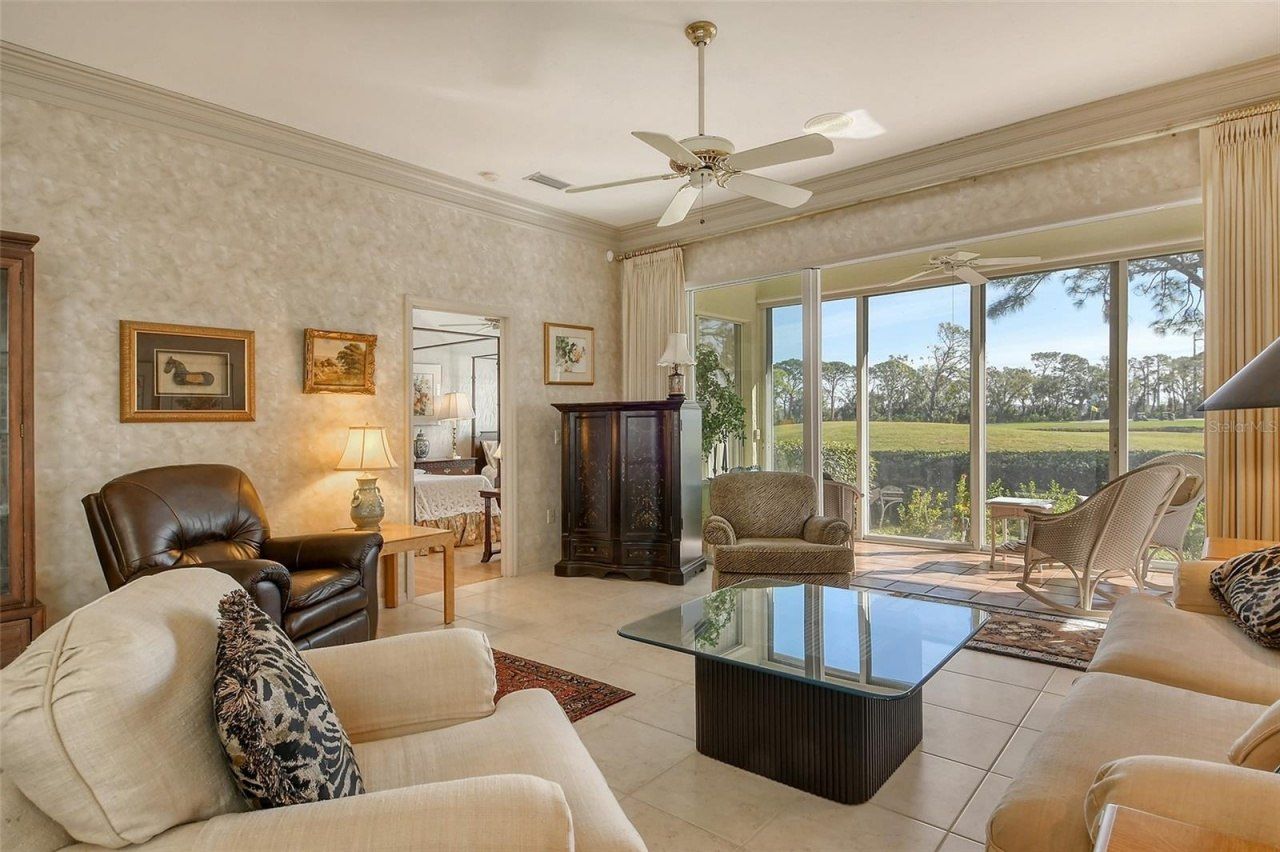 3416 W Chelmsford Court, Unit 2, Sarasota, FL 34235 Photo