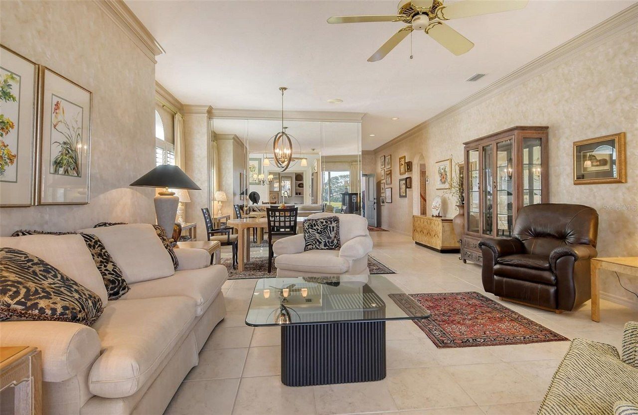 3416 W Chelmsford Court, Unit 2, Sarasota, FL 34235 Photo