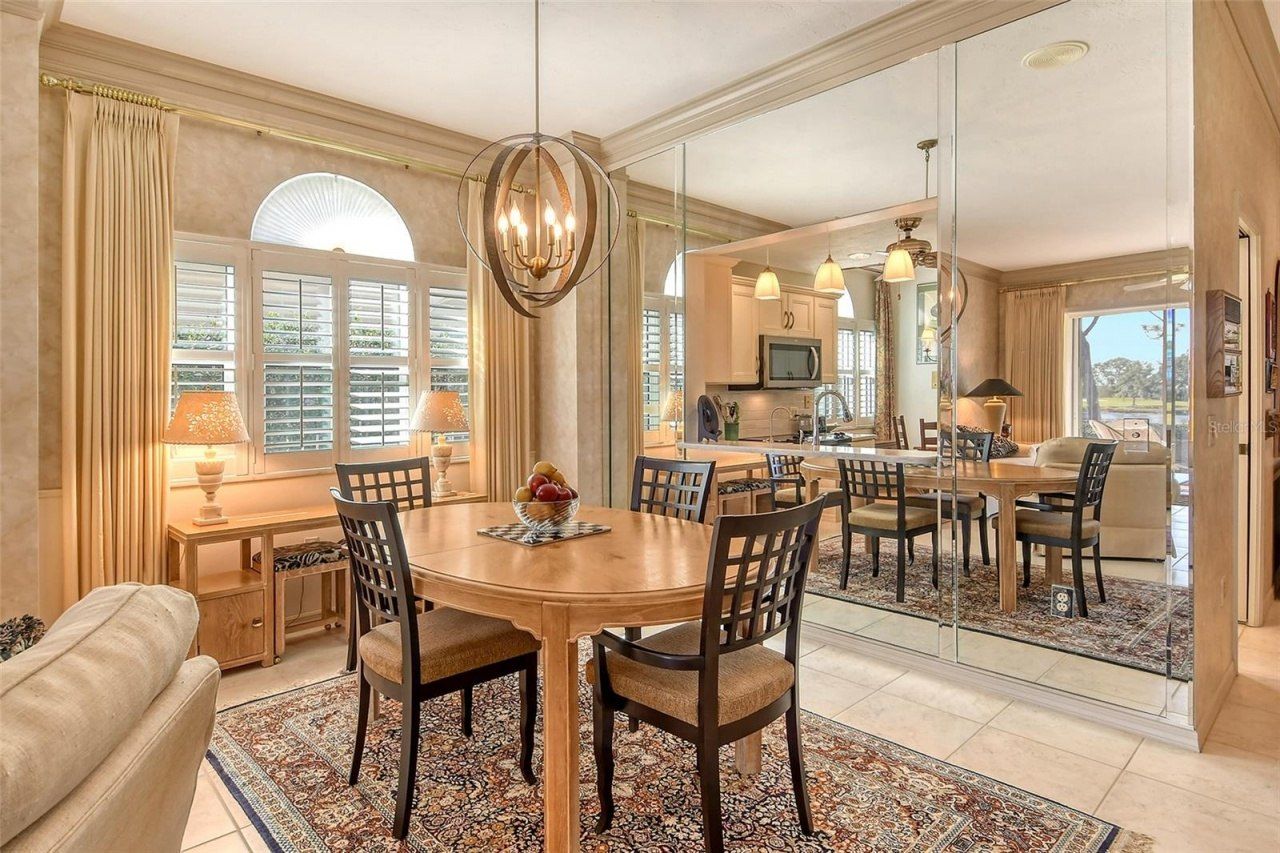 3416 W Chelmsford Court, Unit 2, Sarasota, FL 34235 Photo