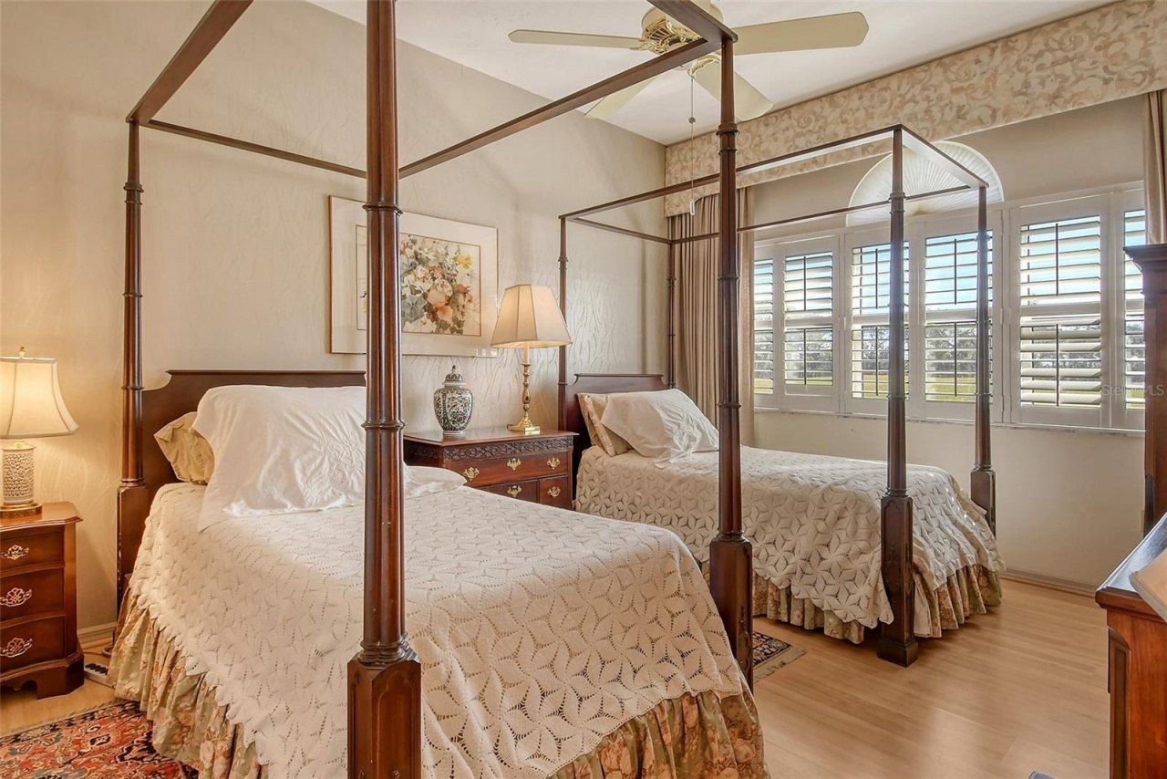 3416 W Chelmsford Court, Unit 2, Sarasota, FL 34235 Photo