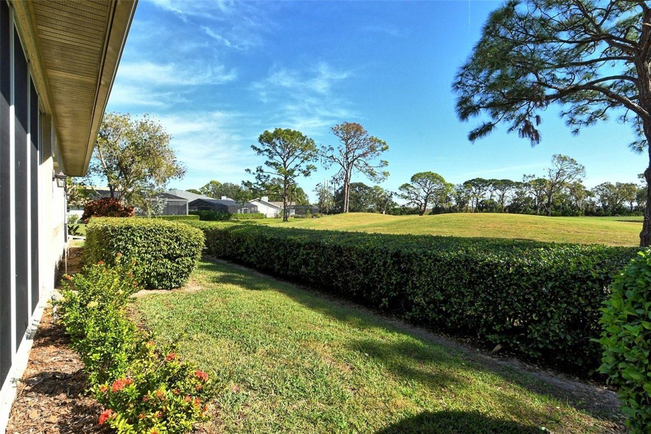 3416 W Chelmsford Court, Unit 2, Sarasota, FL 34235 Photo