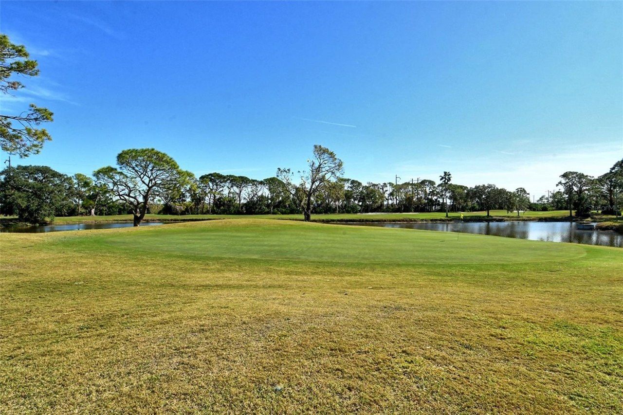 3416 W Chelmsford Court, Unit 2, Sarasota, FL 34235 Photo