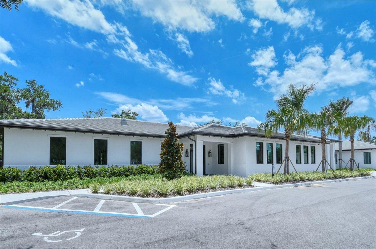 3416 W Chelmsford Court, Unit 2, Sarasota, FL 34235 Photo