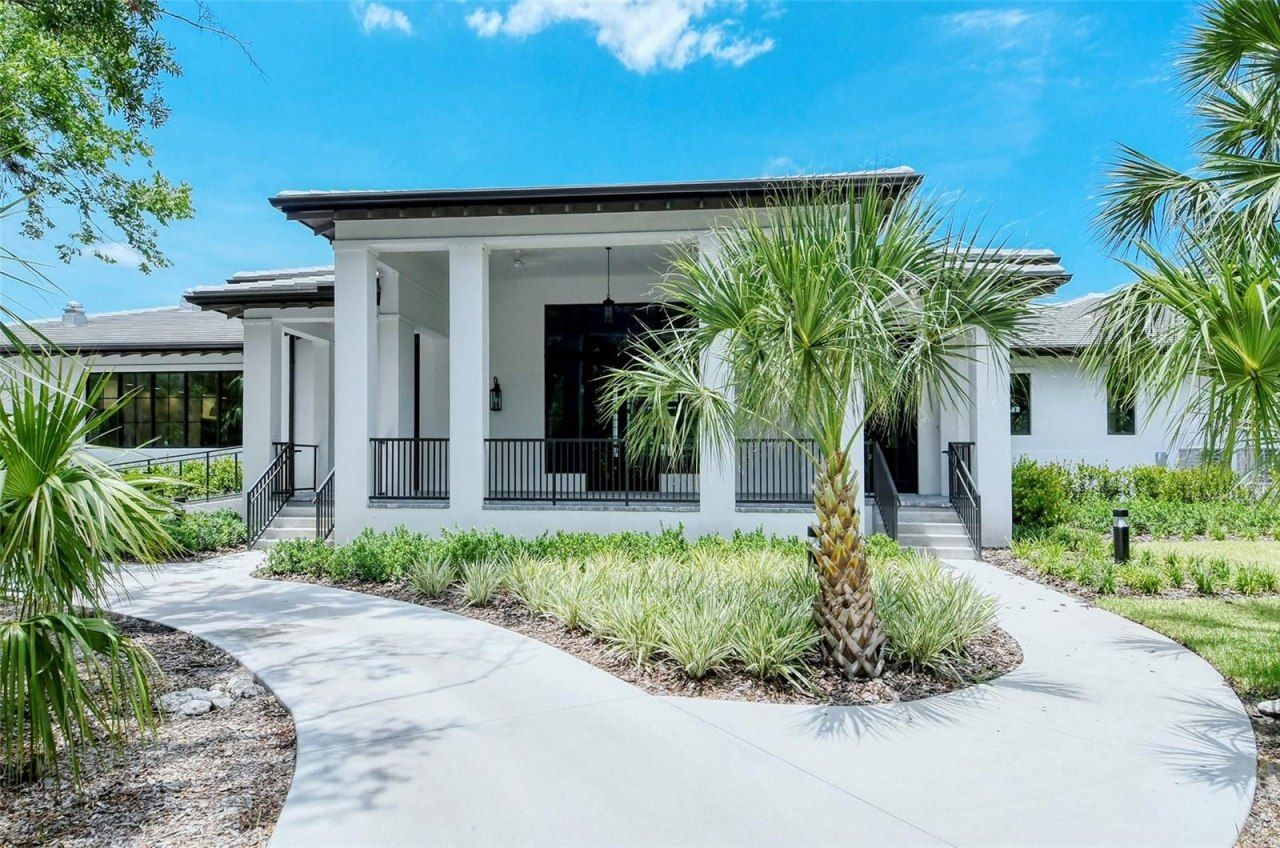 3416 W Chelmsford Court, Unit 2, Sarasota, FL 34235 Photo