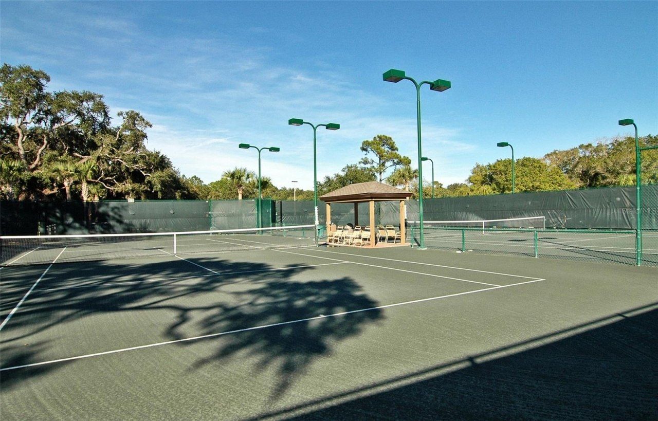 3416 W Chelmsford Court, Unit 2, Sarasota, FL 34235 Photo