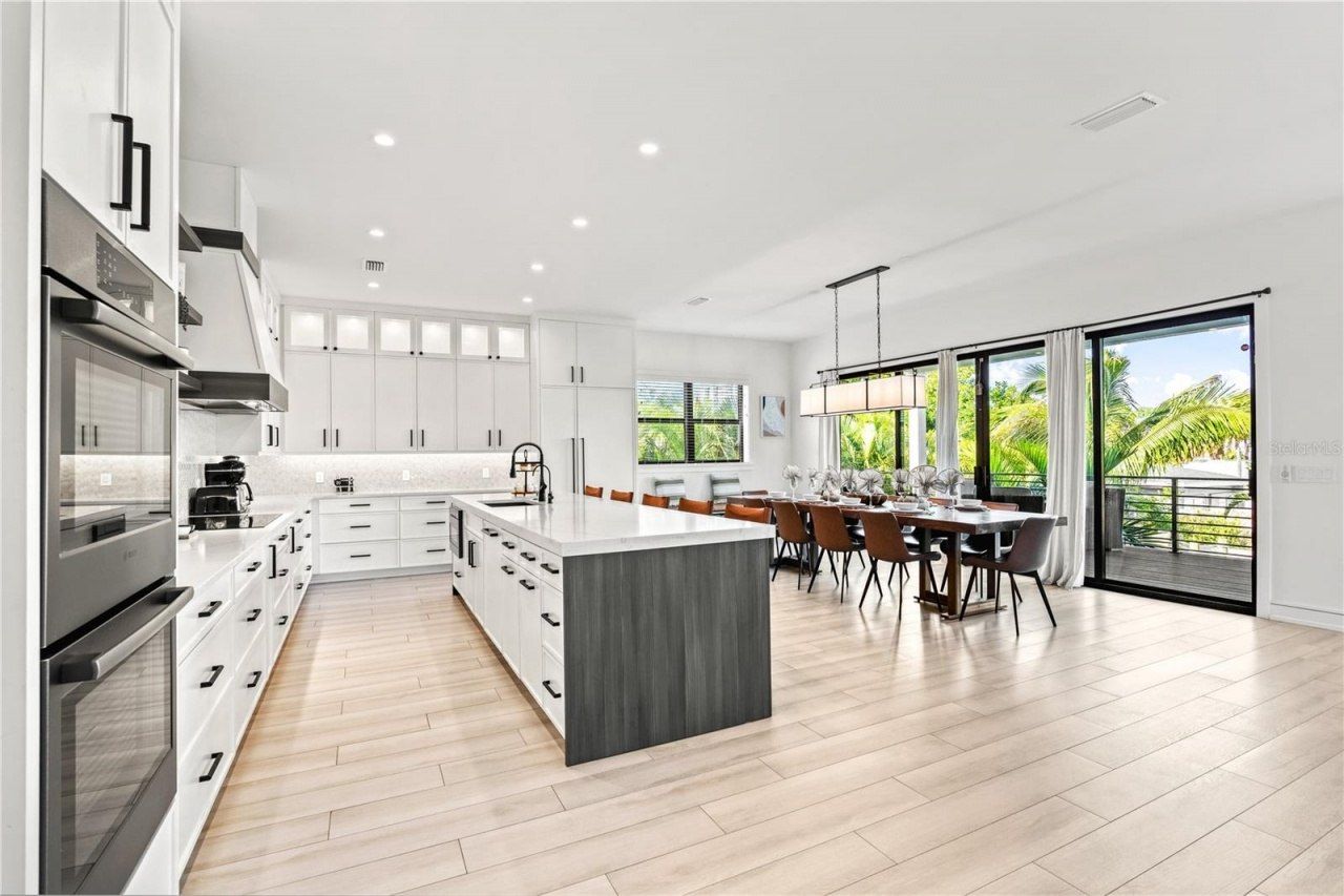 171 Mckinley Drive, Sarasota, FL 34236 Photo