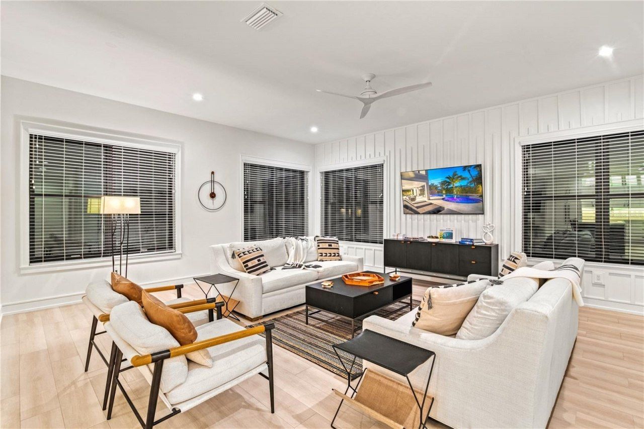 171 Mckinley Drive, Sarasota, FL 34236 Photo