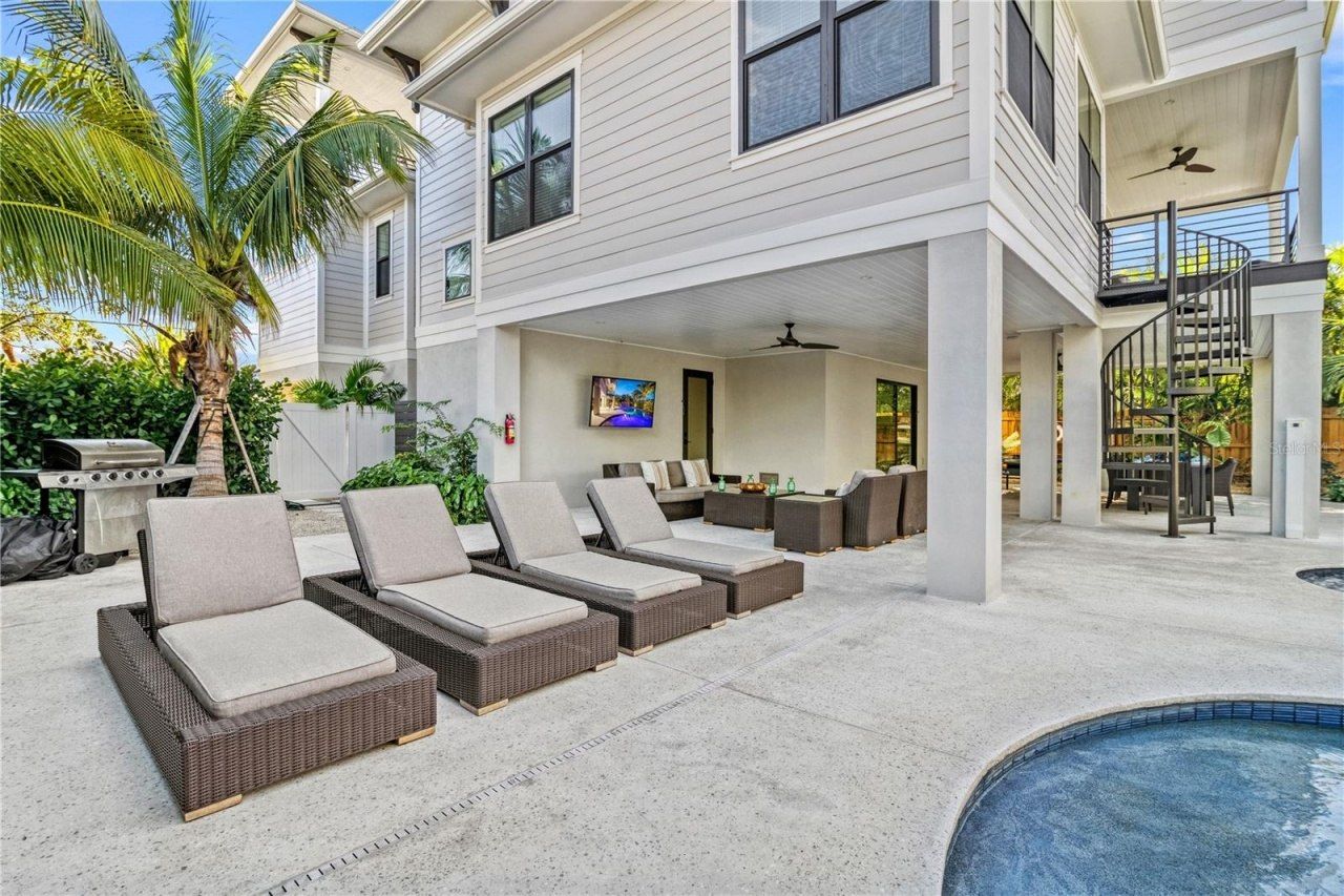 171 Mckinley Drive, Sarasota, FL 34236 Photo