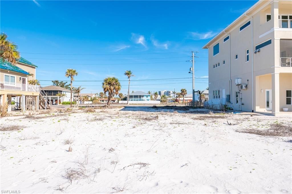 8030 Estero Blvd, Fort Myers Beach, FL 33931 Photo