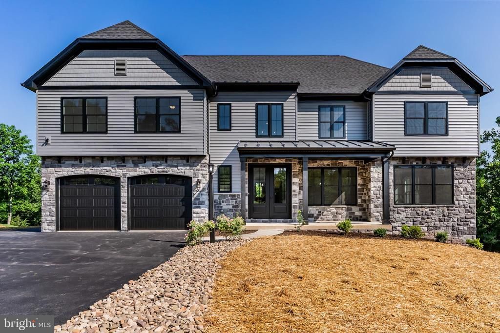 6 JENNIFER LANE, DILLSBURG, PA 17019